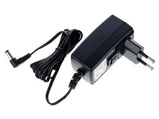 Picture of DUNLOP ECB-004 Power supply 18 V DC 150mA regulated
